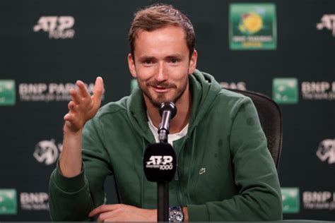 how-long-does-daniil-medvedev-prepare-for-tennis-match Daniil Medvedev tennis match preparation