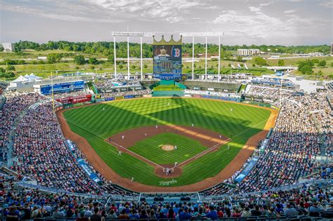 how-long-does-royals-baseball-game-last Kansas City Royals baseball game