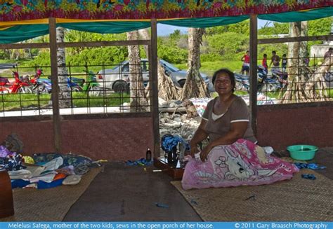 how-long-to-adapt-to-life-in-tuvalu life in Tuvalu island