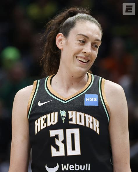 how-long-to-analyze-breanna-stewart-plays Breanna Stewart basketball plays analysis