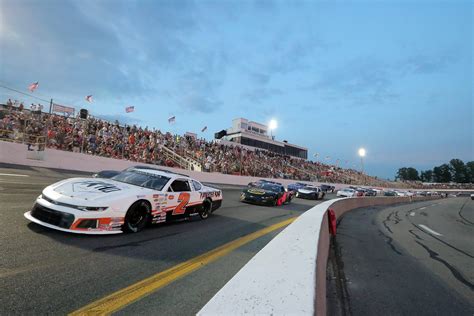 NASCAR racing techniques analysis