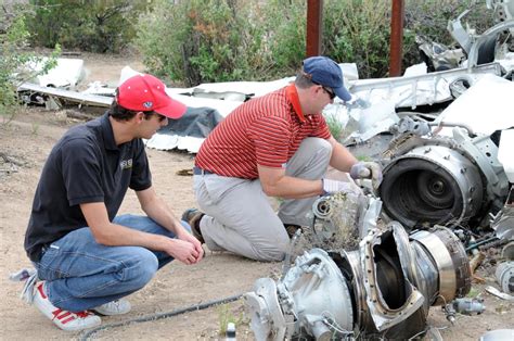 how-long-to-analyze-southwest-airlines-flight-collision-incident aviation accident investigation team