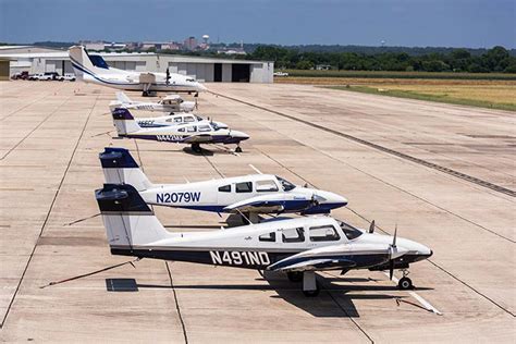how-long-to-become-a-licensed-pilot licensed pilot flight school