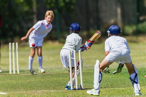 how-long-to-become-good-at-cricket-like-ben-stokes professional cricket training session
