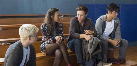 how-long-to-become-good-at-discussing-13-reasons-why-themes 13 Reasons Why discussion group