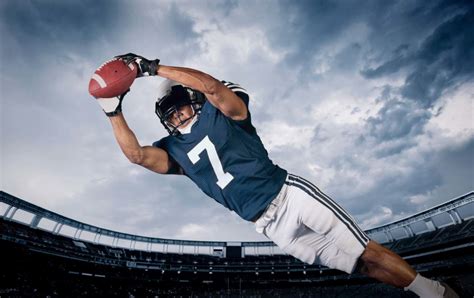 how-long-to-become-proficient-in-football-appreciate-players football player catching a pass