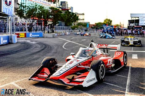 IndyCar race track competition