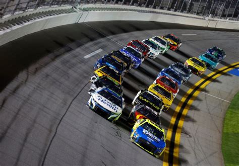 how-long-to-drive-like-austin-hill-nascar NASCAR driver racing on track