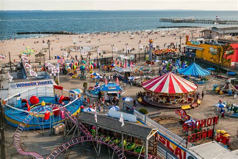 Coney Island amusement park attractions