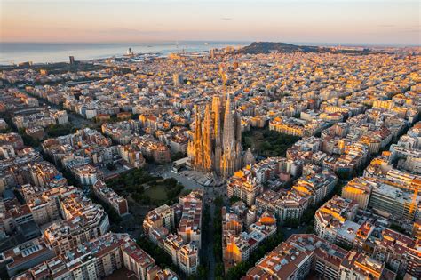 how-long-to-explore-barcelona-landmarks Barcelona landmarks travel
