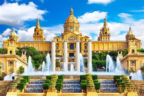 how-long-to-explore-major-attractions-barcelona Barcelona major attractions tourism