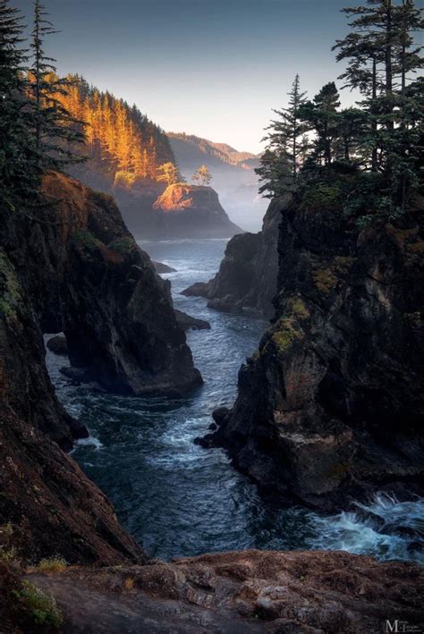 Oregon natural landscapes travel