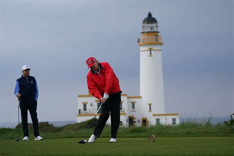 how-long-to-explore-scotland-turnberry-golf-course Turnberry golf course Scotland