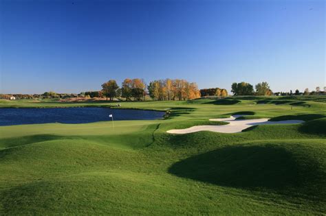 how-long-to-explore-tpc-twin-cities-golf-course TPC Twin Cities golf course aerial view