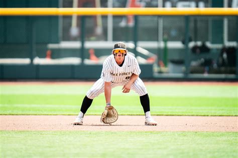 how-long-to-follow-nick-kurtz-baseball-career-progression Nick Kurtz baseball player