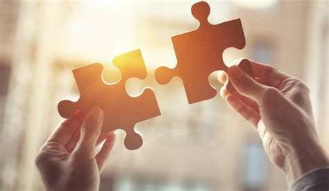 how-long-to-get-good-at-solving-puzzles-like-nyt-connections person solving puzzle game