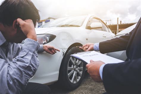 auto accident attorney office