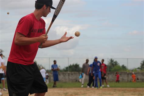 how-long-to-hit-like-alex-jackson baseball player hitting practice