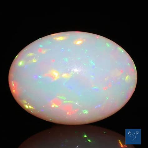 identifying opal gemstone
