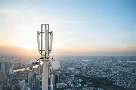 5G tower installation city