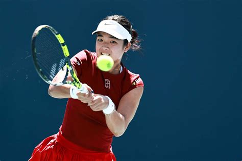 Alexandra Eala tennis techniques