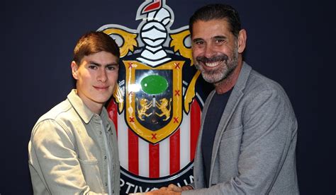 how-long-to-learn-armando-gonzalez-impact-chivas-guadalajara Armando González Chivas de Guadalajara football
