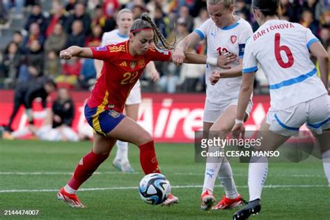 how-long-to-learn-athenea-del-castillo-role-uefa-womens-euro Athenea del Castillo UEFA Women's Euro football