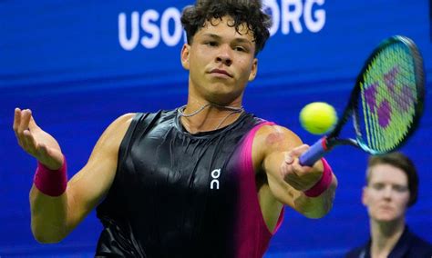 how-long-to-learn-ben-shelton-career-highlights Ben Shelton tennis highlights