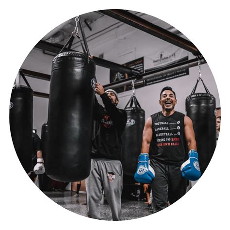 how-long-to-learn-boxing-techniques-from-claressa-shields boxing training with coach