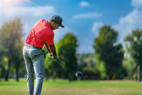 how-long-to-learn-golf-appreciate-hamilton-coleman-skills person playing golf practice