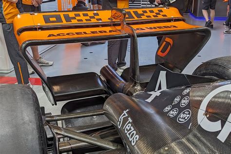 how-long-to-learn-mclaren-drs-system-f1 McLaren F1 car DRS system