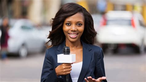 journalist reporting news