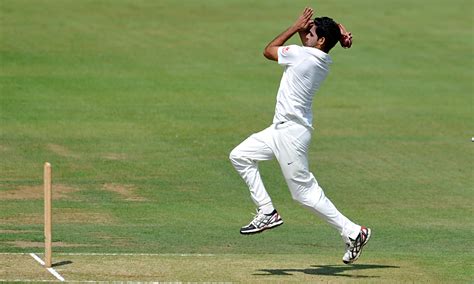 how-long-to-master-cricket-like-liam-dawson cricket player practicing spin bowling