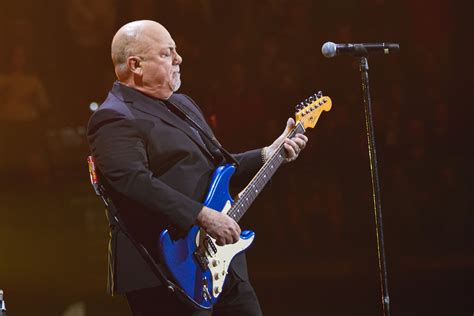 how-long-to-master-guitar-solos-billy-joel-song person playing Billy Joel guitar solo