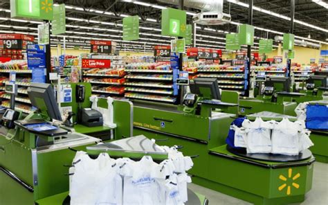 efficient shopping at Walmart