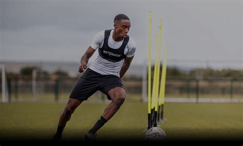 professional football training drills