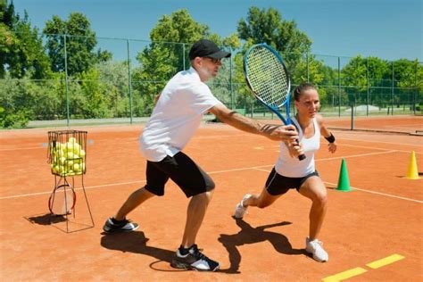 how-long-to-master-tennis-basics-like-alex-de-minaur tennis player practicing basics