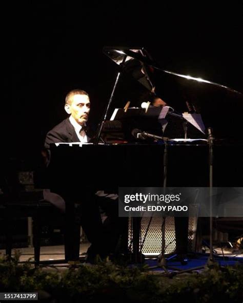 how-long-to-master-ziad-rahbani-music playing Ziad Rahbani piano music