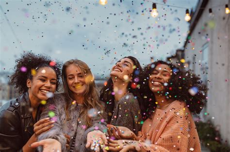 women celebrating friendship event