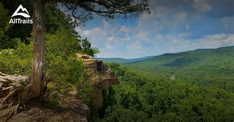 hiking Devil's Den State Park trails