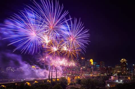 Aquatennial Fireworks celebration