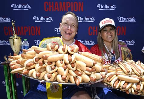 how-long-to-prepare-for-hot-dog-eating-contest competitive eating training hot dogs
