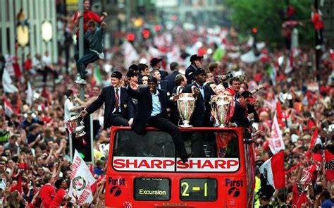 how-long-to-rebuild-team-like-manchester-united Manchester United football team rebuilding
