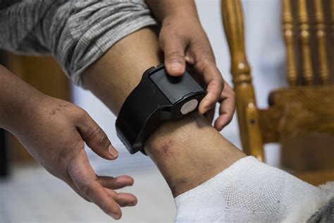 how-long-to-remove-ice-ankle-monitor ICE ankle monitor removal process