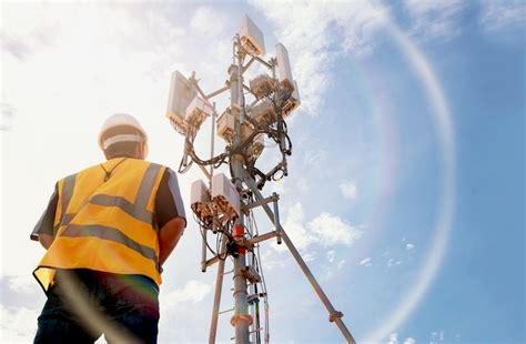 5G network installation small town