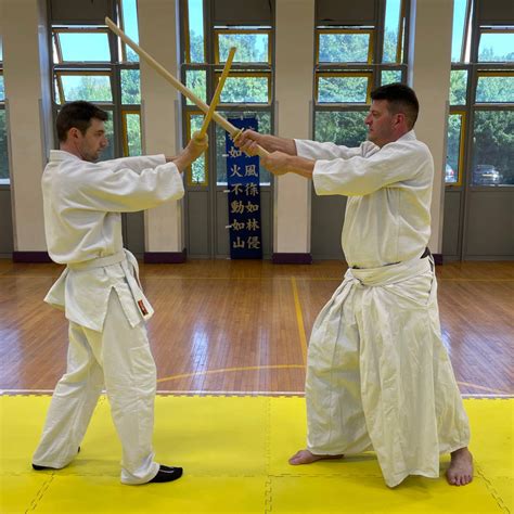 how-long-to-train-like-chuck-norris-for-football intense football martial arts training