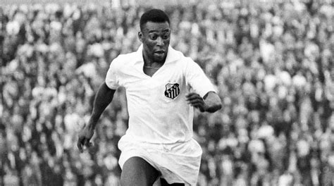 Santos FC history and Pelé
