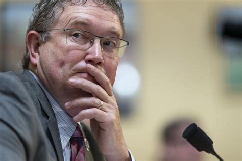 how-long-to-understand-thomas-massie-political-views Thomas Massie political speech