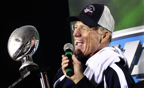 Marty Schottenheimer coaching NFL football