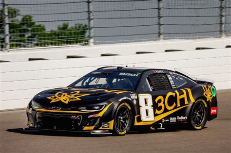 how-long-to-watch-all-kyle-busch-races Kyle Busch NASCAR racing